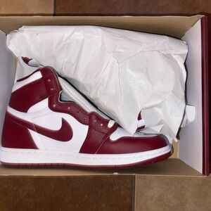 Nike Men's Burgundy and White High-Top Sneakers